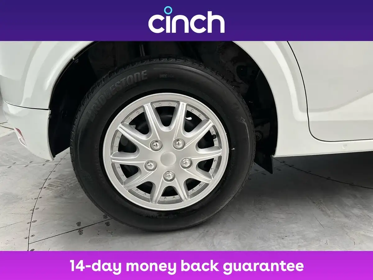 2021-dacia-sandero-10-sce-essential-big-25