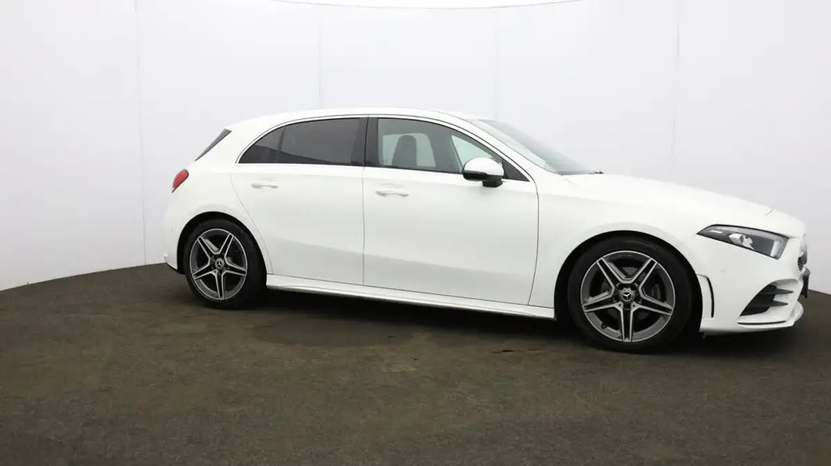 2019-mercedes-benz-a-class-13-a180-amg-line-executive-hatchback-5d-7g-dct-big-42