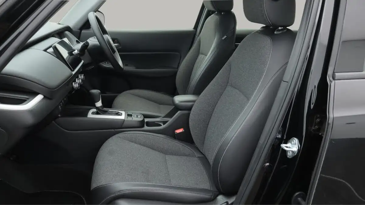 2022-honda-jazz-15-i-mmd-sr-109ps-big-14