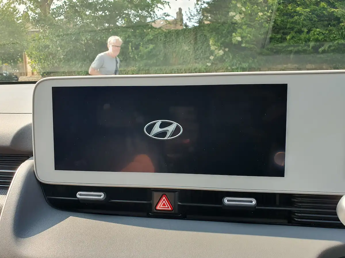 2023-hyundai-ioniq-5-e-namsan-edition-228ps-rwd-big-48