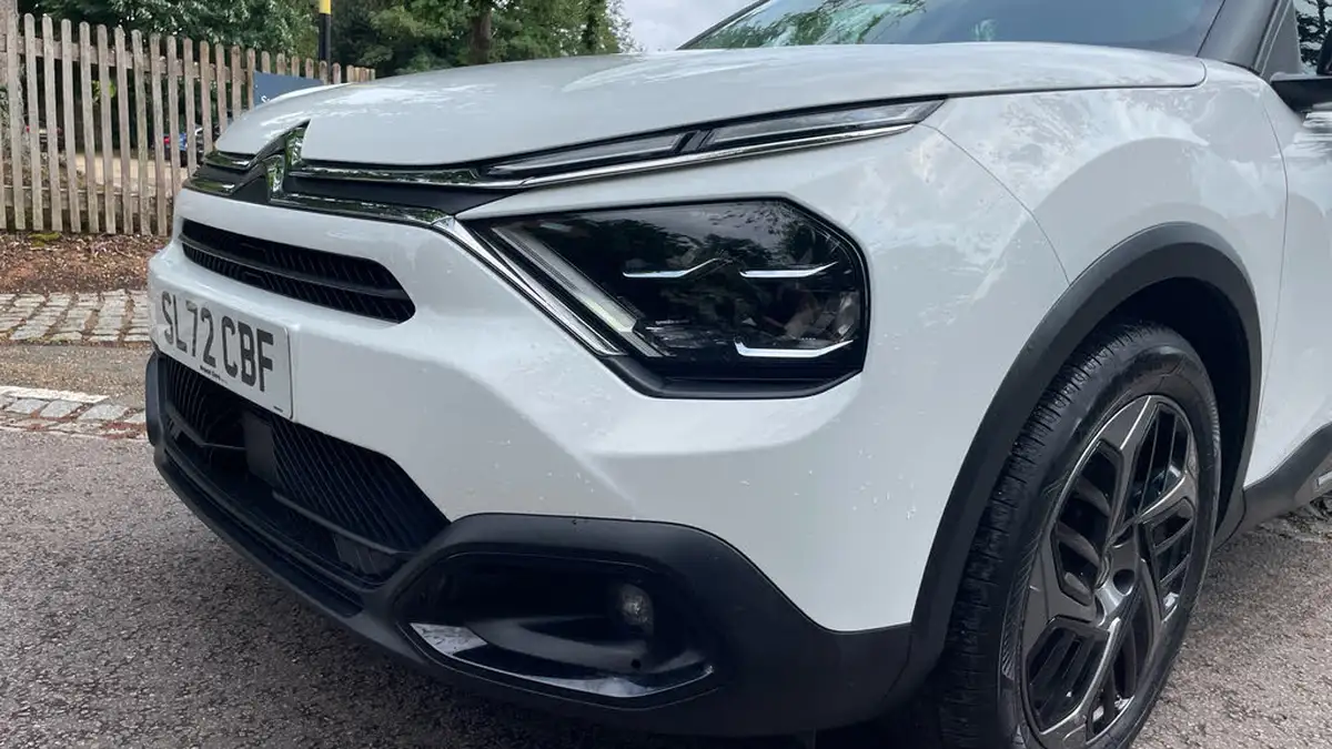 2022-citroen-c4-12-puretech-sense-big-45