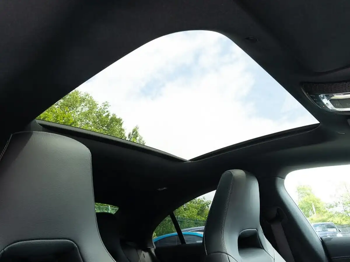 2024-mercedes-benz-cla-13-cla-200-amg-line-premium-plus-coupe-4d-big-16