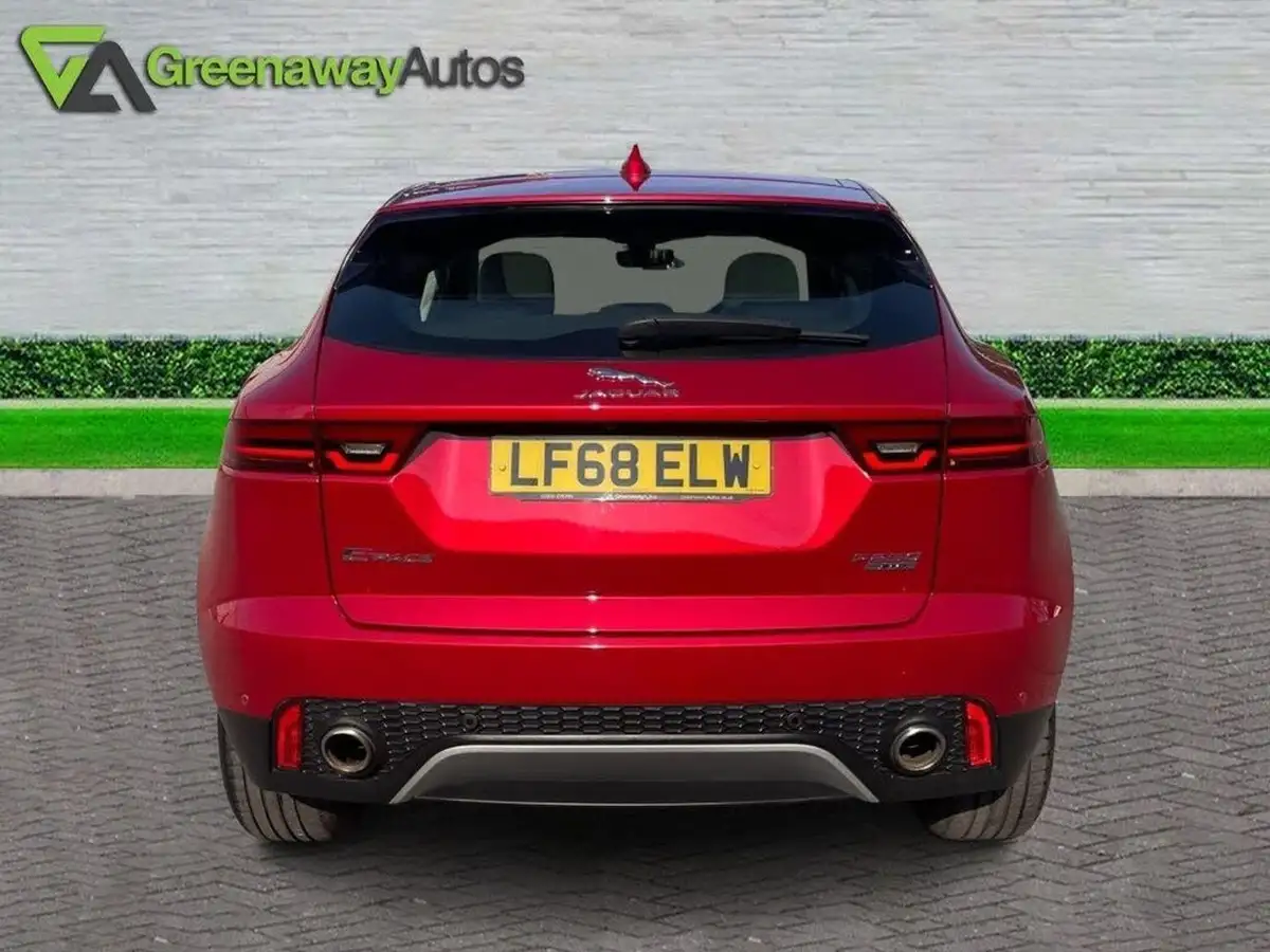 2018-jaguar-e-pace-20-i4-s-big-6