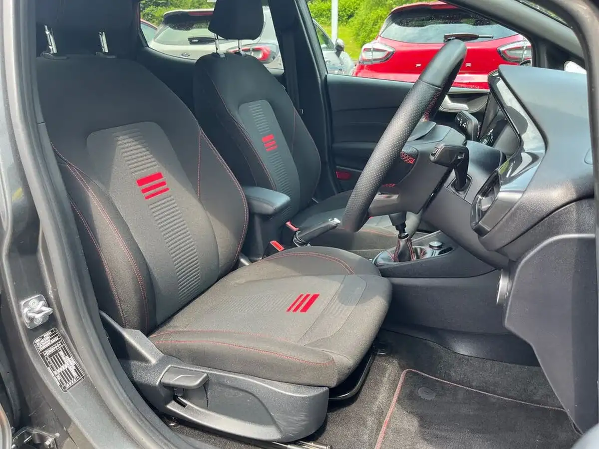 2022-ford-fiesta-10t-st-line-100ps-5d-big-24
