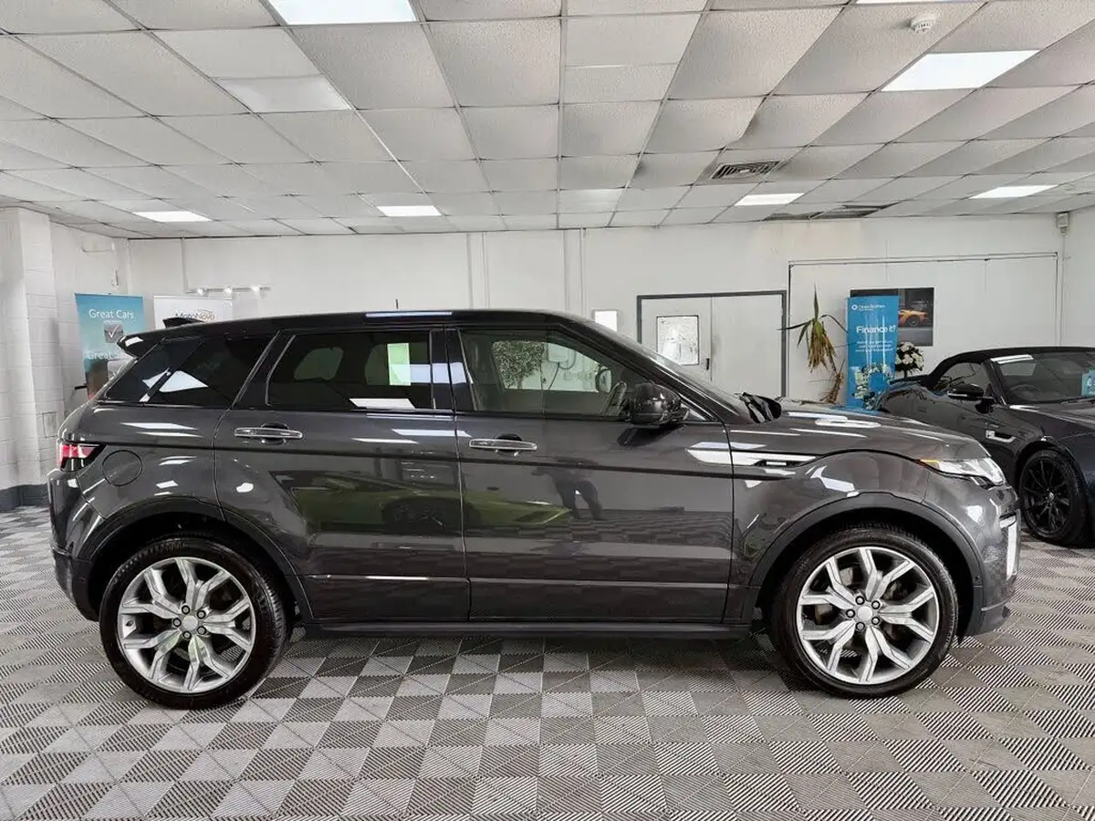 2017-land-rover-range-rover-evoque-20sd4-autobiography-hatchback-5d-big-9