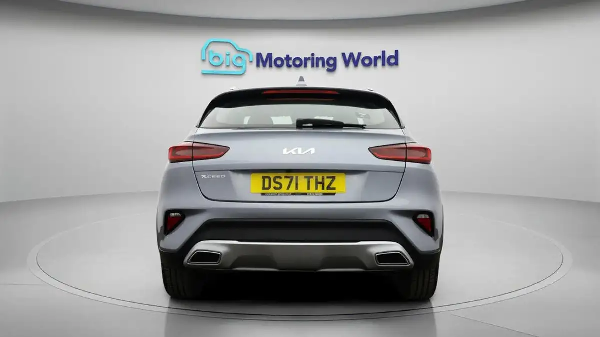 2022-kia-xceed-10-t-gdi-2-big-6