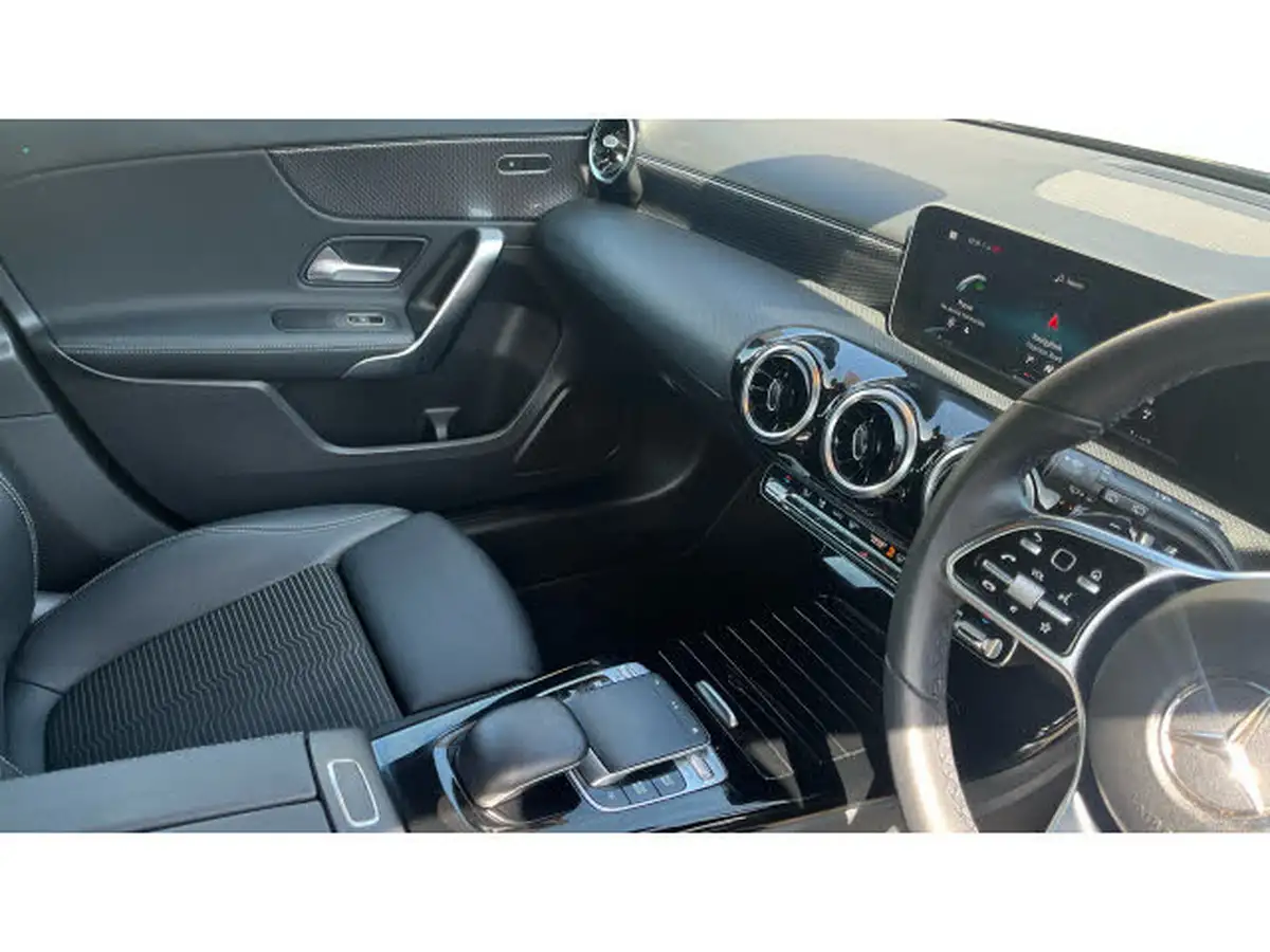 2019-mercedes-benz-a-class-13-a180-sport-executive-hatchback-5d-1332cc-7g-dct-big-13