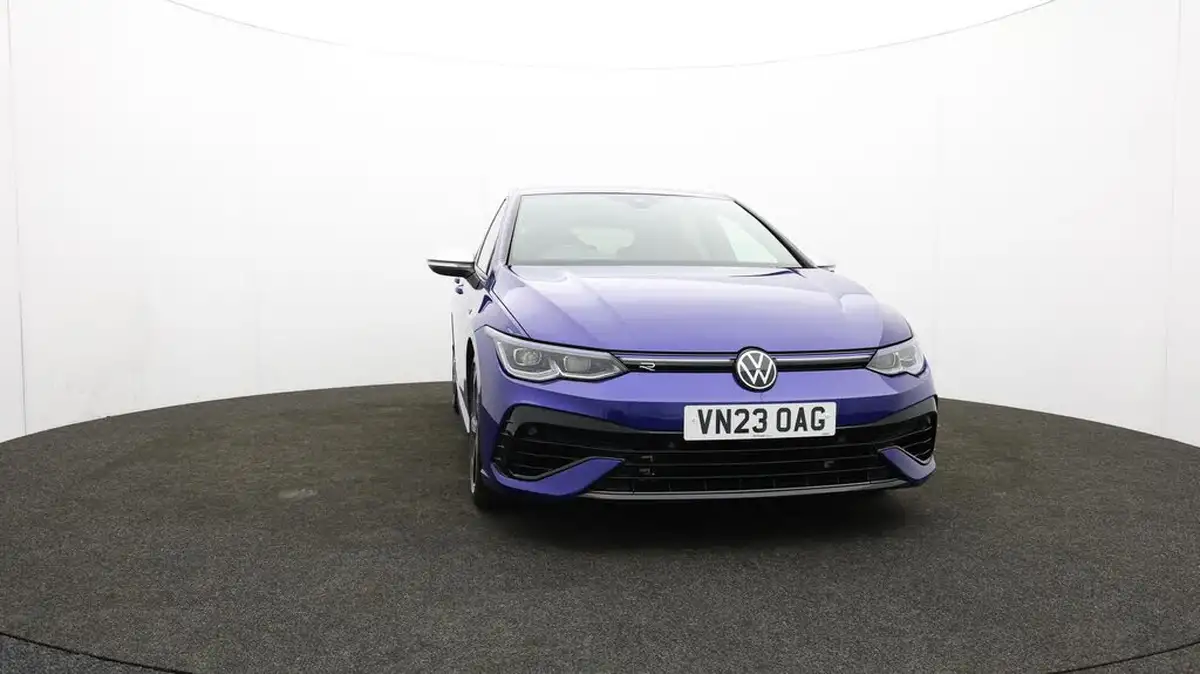 2023-volkswagen-golf-20-tsi-r-320ps-hatchback-big-54