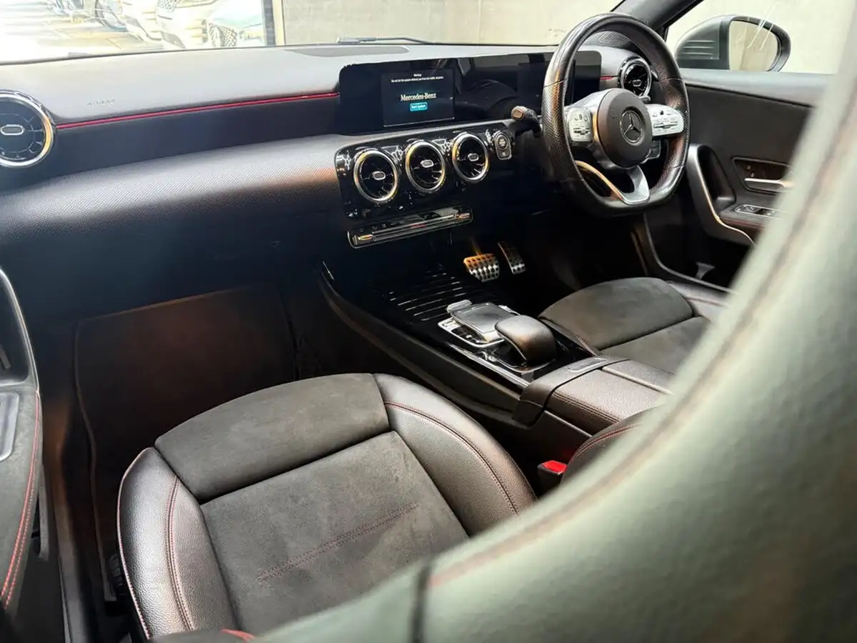 2018-mercedes-benz-a-class-15d-a180d-amg-line-116ps-ss-hatchback-5d-7g-dct-big-8