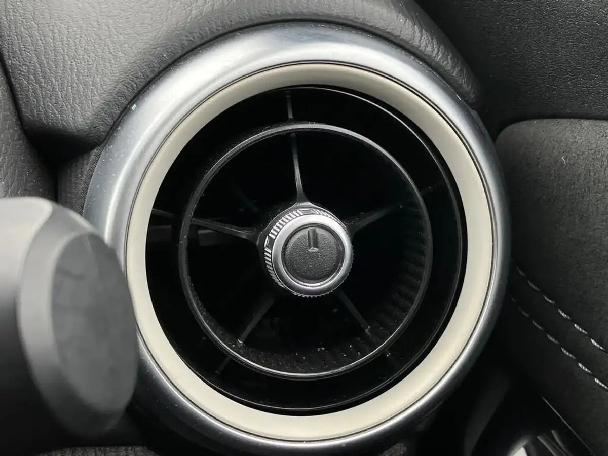 2023-mazda-mazda2-15-e-skyactiv-g-gt-sport-big-31