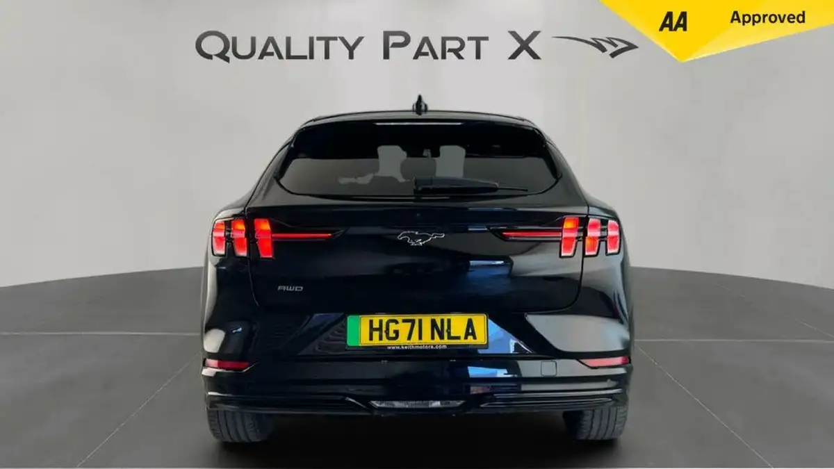 2022-ford-mustang-mach-e-e-standard-range-awd-big-3