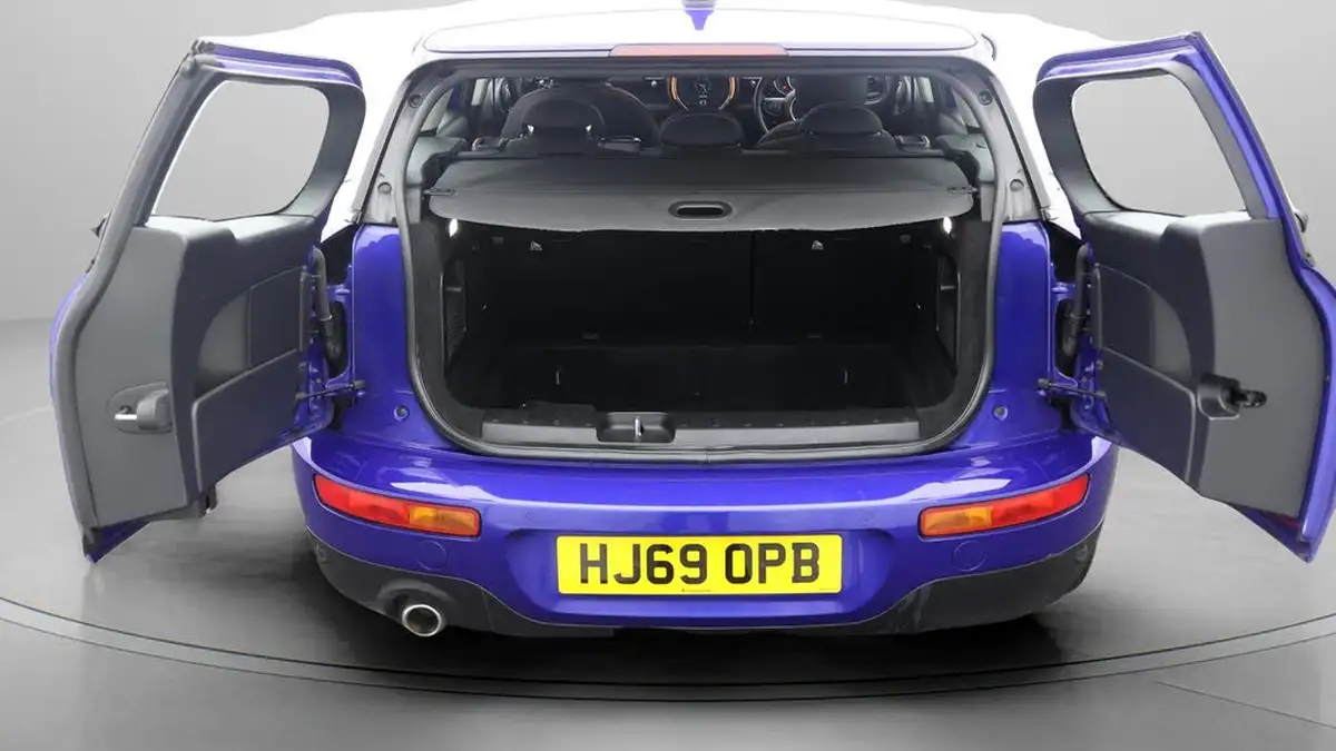 2019-mini-clubman-15-cooper-classic-134bhp-auto-big-17