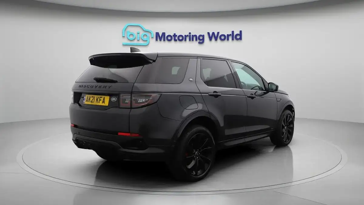 2021-land-rover-discovery-sport-20-p290-black-big-7