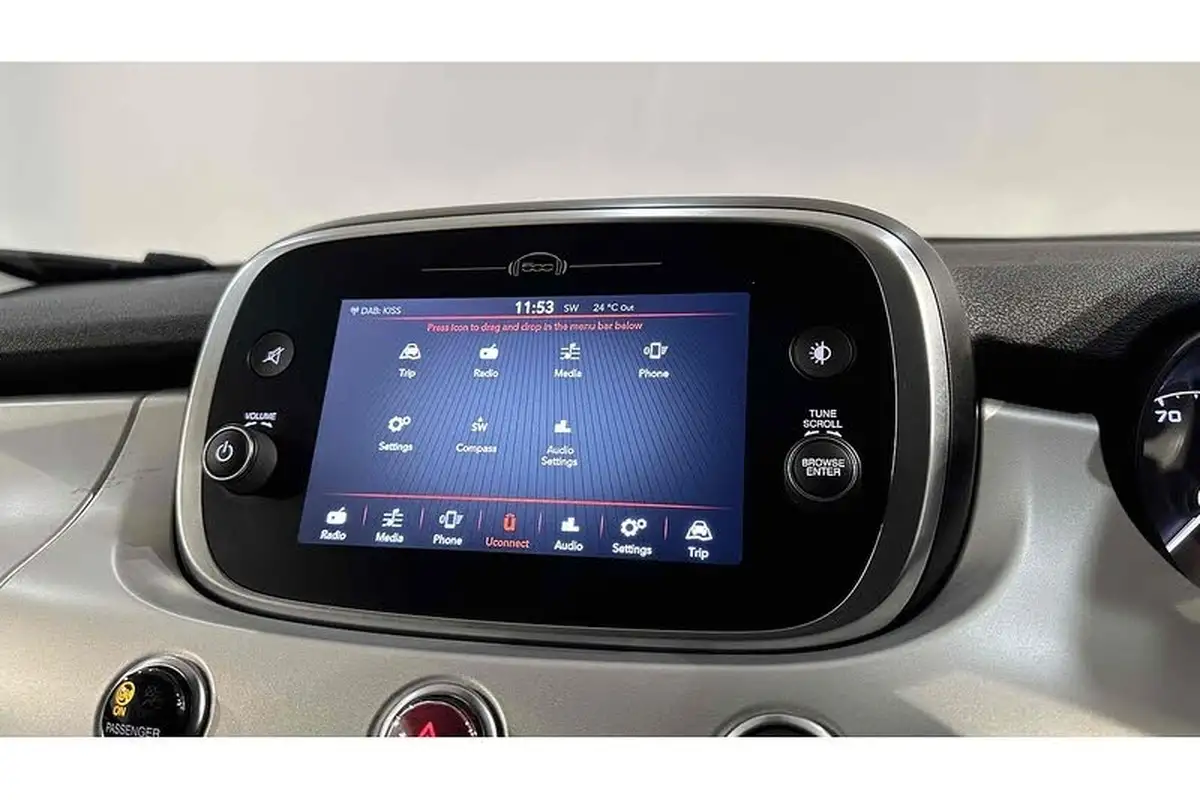 2021-fiat-500x-10-firefly-turbo-connect-big-34