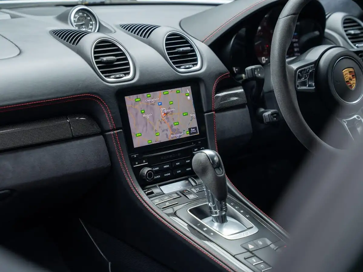 2019-porsche-cayman-718-25-cayman-gts-pdk-big-43