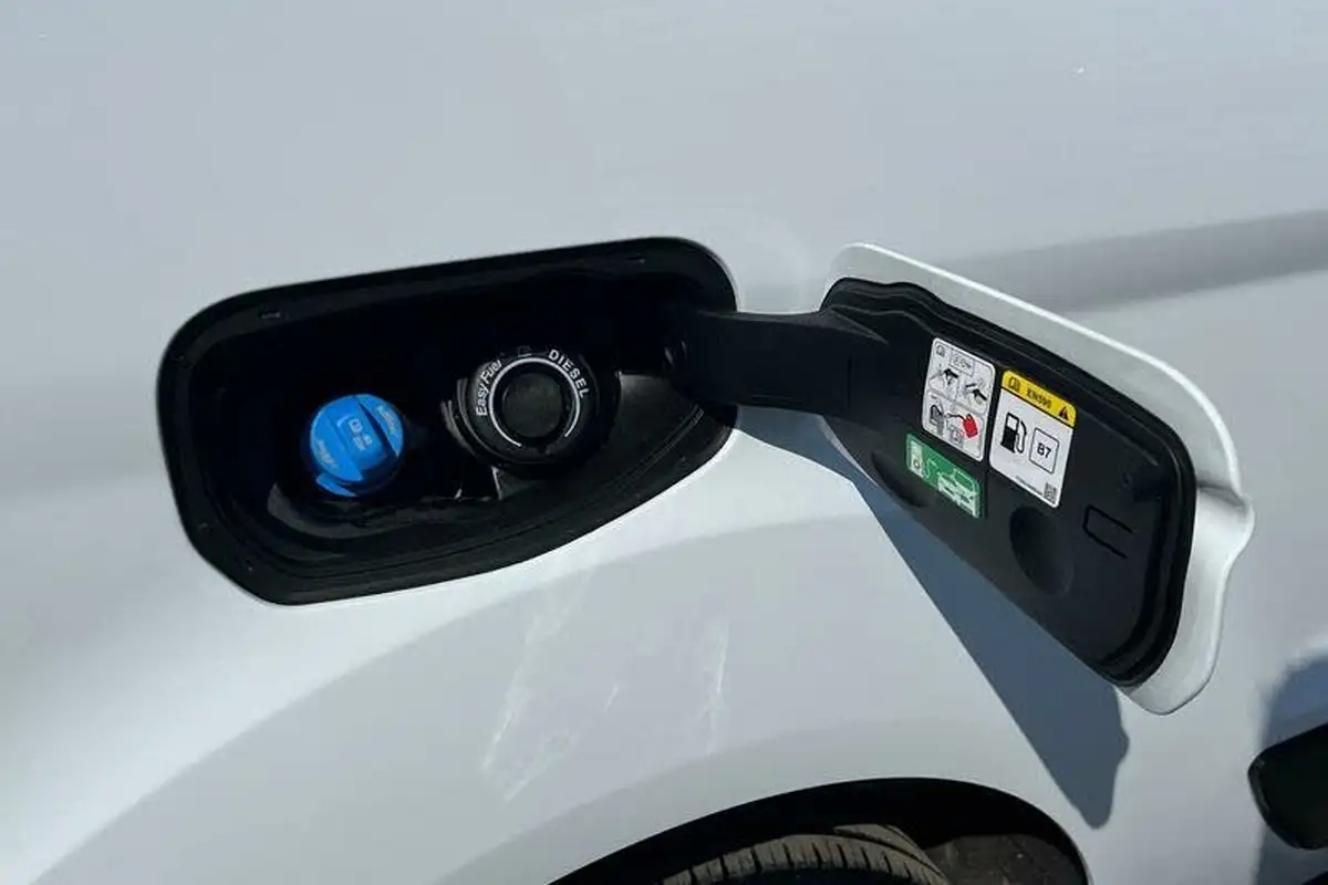 2022-ford-transit-connect-15-ecoblue-l1-220-leader-75pseu6dt-panel-big-32
