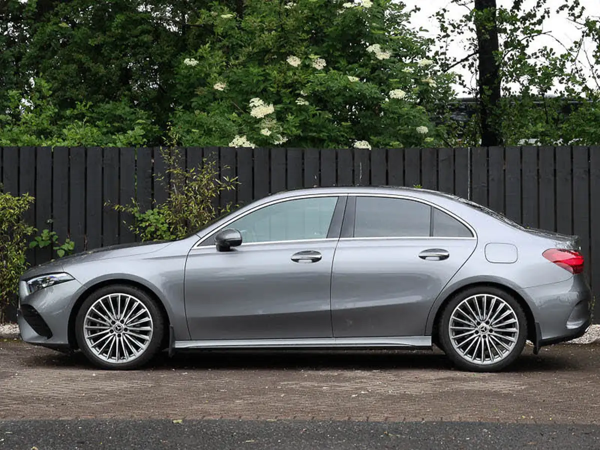 2023-mercedes-benz-a-class-big-4