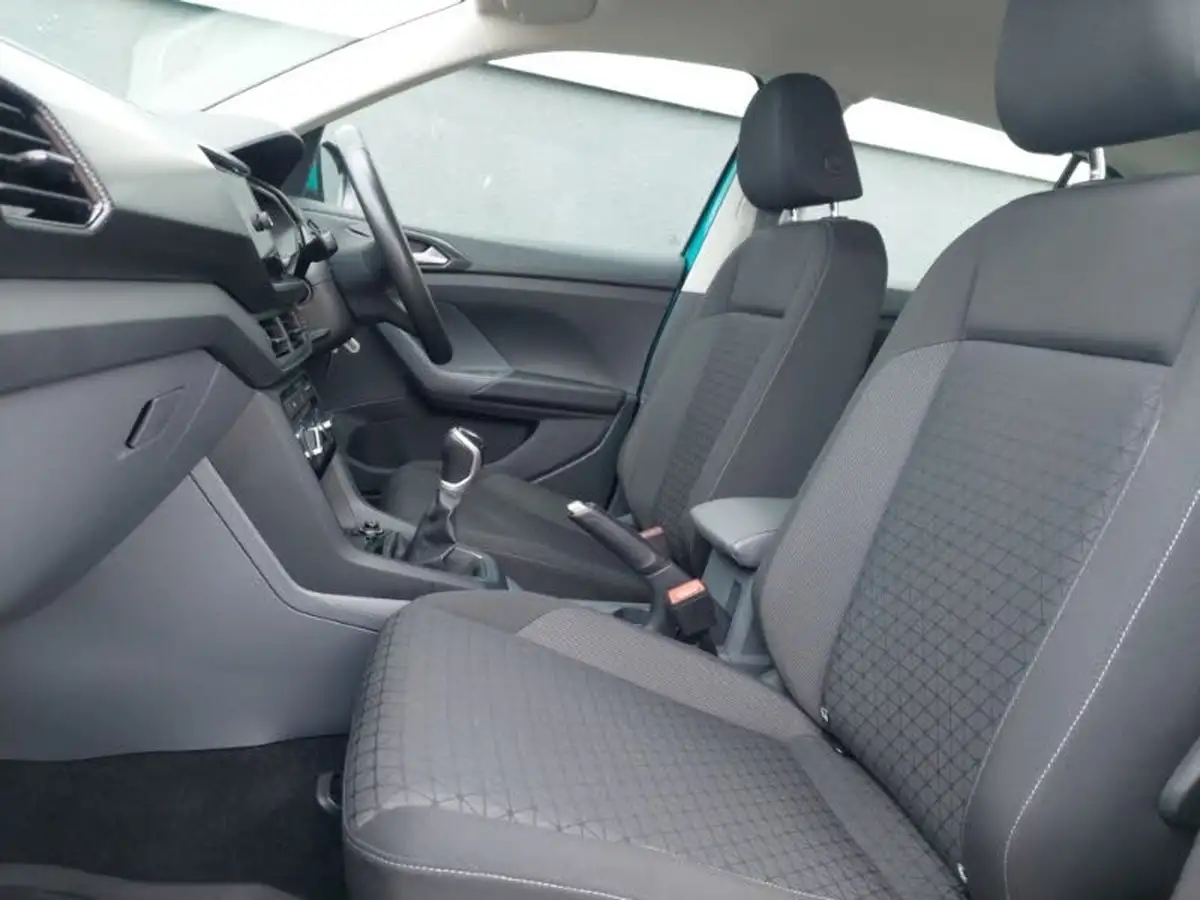 2020-volkswagen-t-cross-10-tsi-se-95ps-big-4