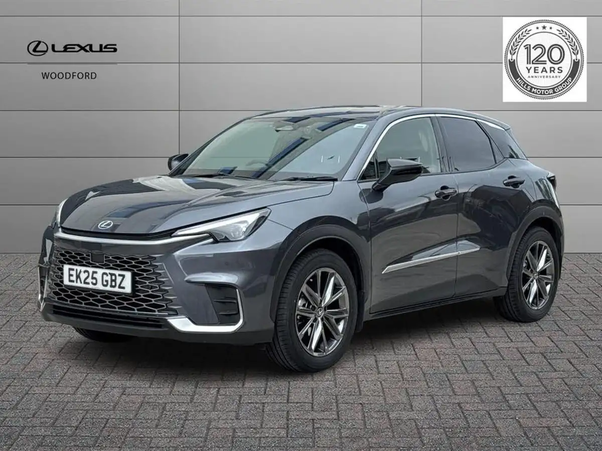 2025-lexus-lbx-15-premium-plus-big-6