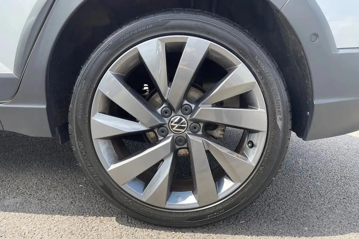 2023-volkswagen-taigo-10-tsi-style-dsg-big-11