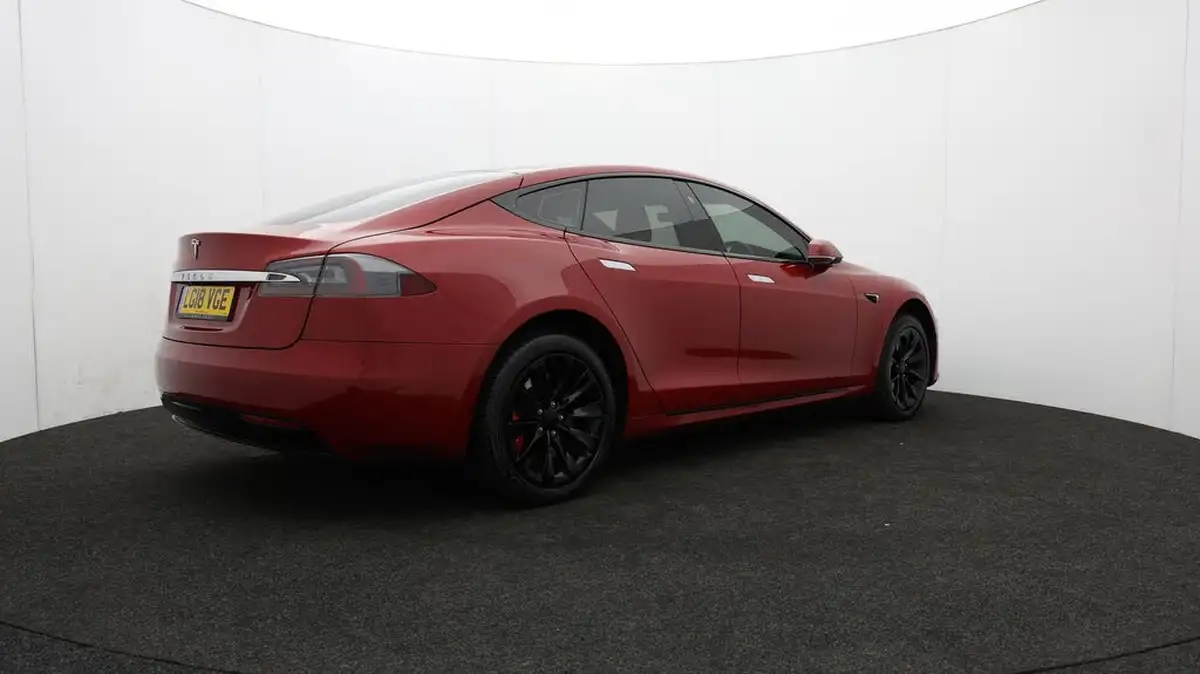2018-tesla-model-s-e-100d-big-22