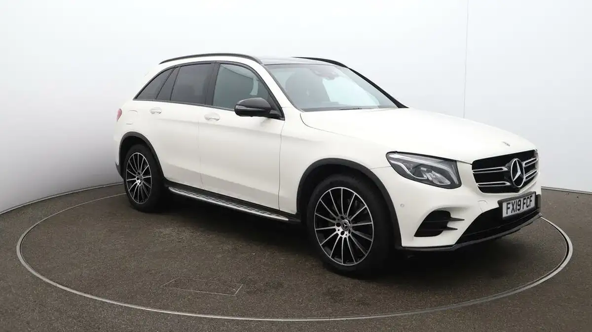 2019-mercedes-benz-glc-class-20-glc250-amg-line-premium-plusss-station-wagon-5d-big-46