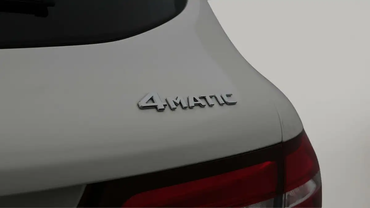 2019-mercedes-benz-glc-class-20-glc250-amg-line-premium-plusss-station-wagon-5d-big-22