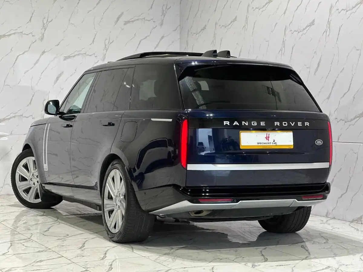 2022-land-rover-range-rover-30-p440e-autobiography-big-21