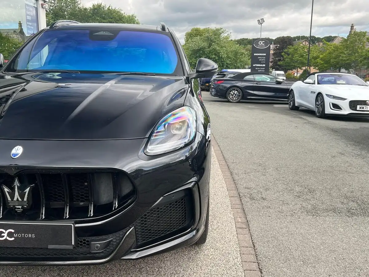 2023-maserati-grecale-30-trofeo-big-69