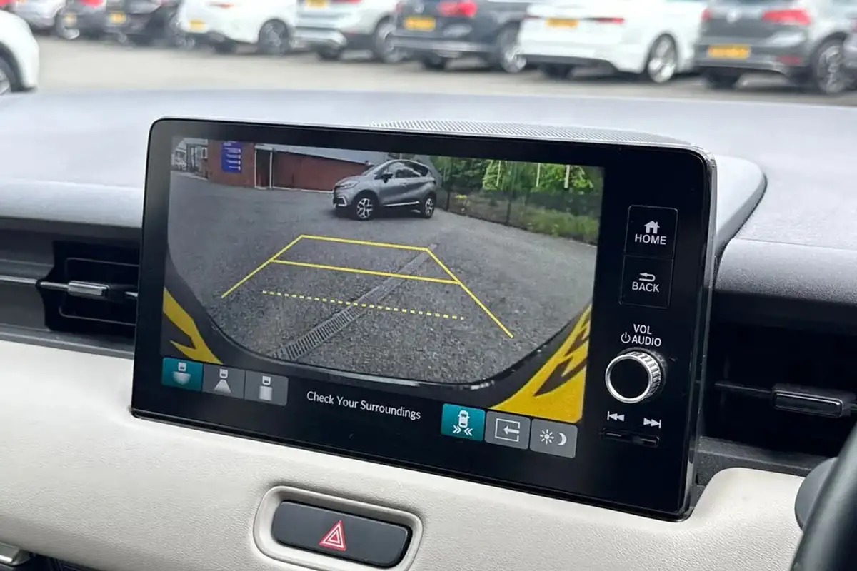 2022-honda-hr-v-15-i-mmd-advance-style-big-44