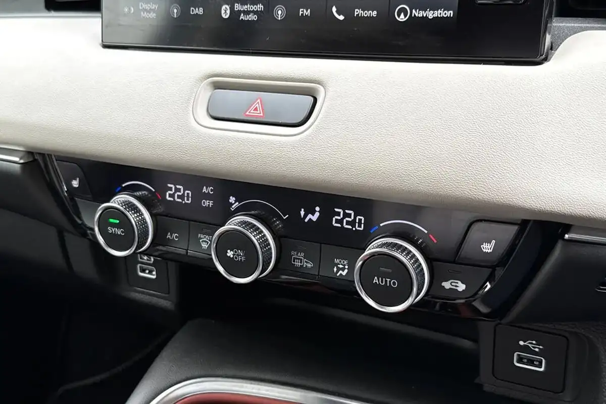 2022-honda-hr-v-15-i-mmd-advance-style-big-20