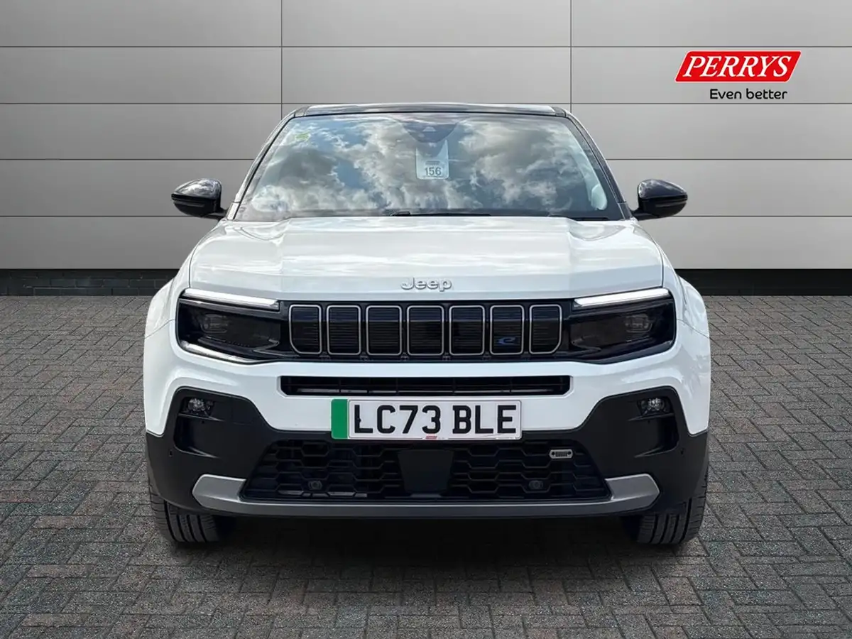 2024-jeep-avenger-e-summit-big-3