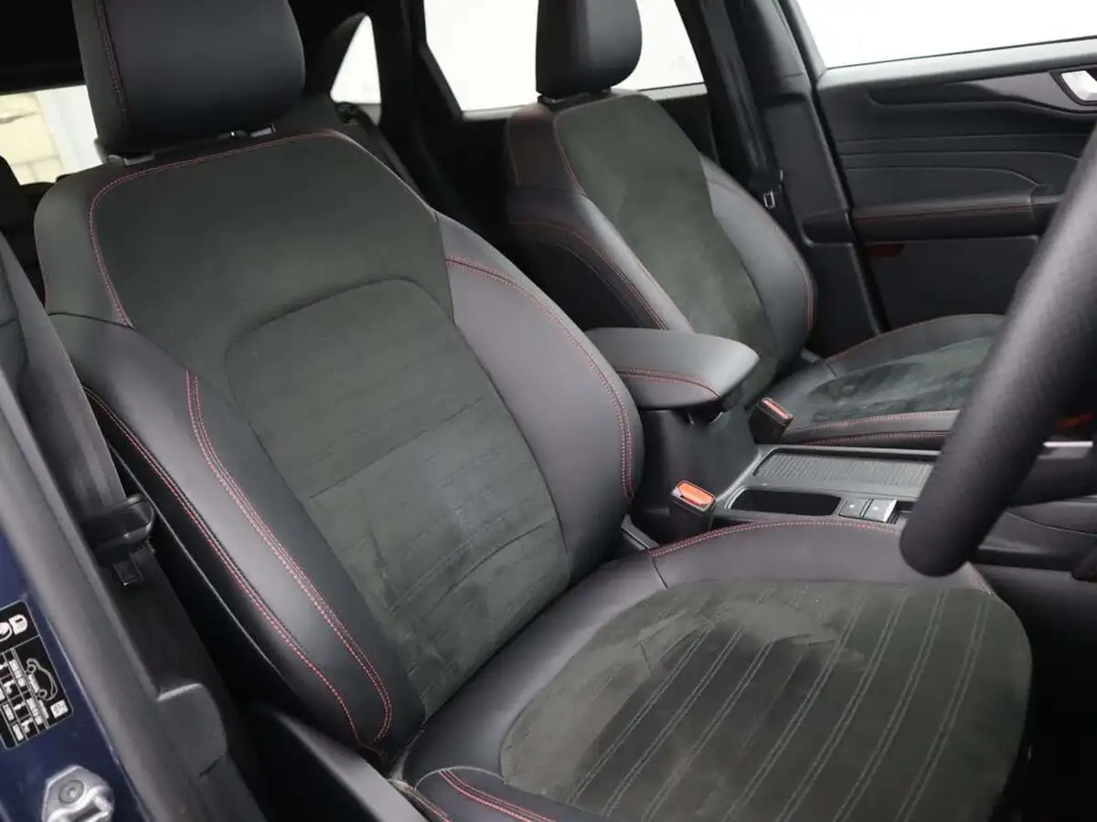 2023-ford-kuga-15t-st-line-edition-big-12