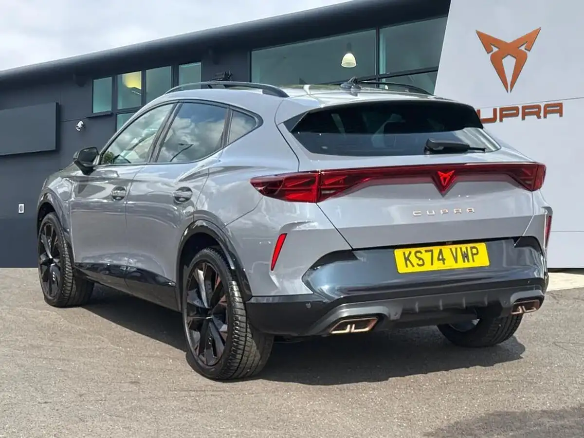 2024-cupra-formentor-15-e-hybrid-v3-big-1