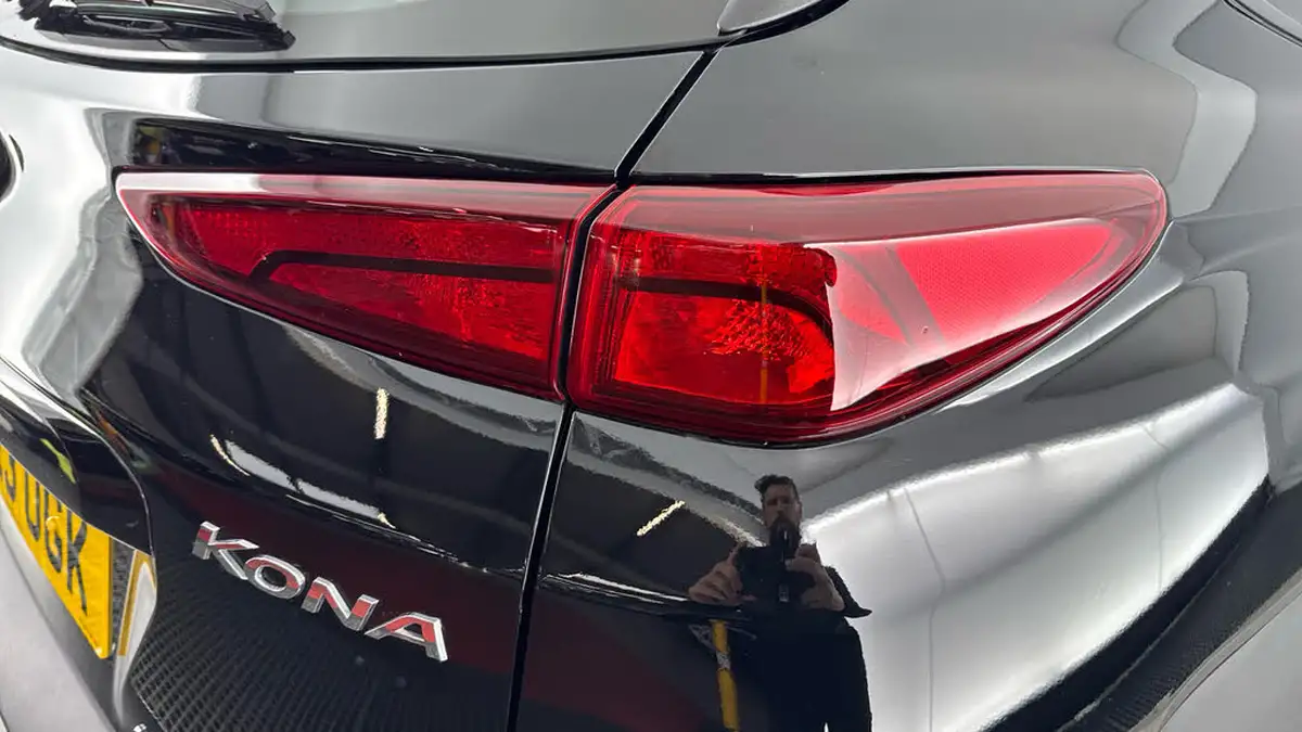 2023-hyundai-kona-16-gdi-se-connect-big-25