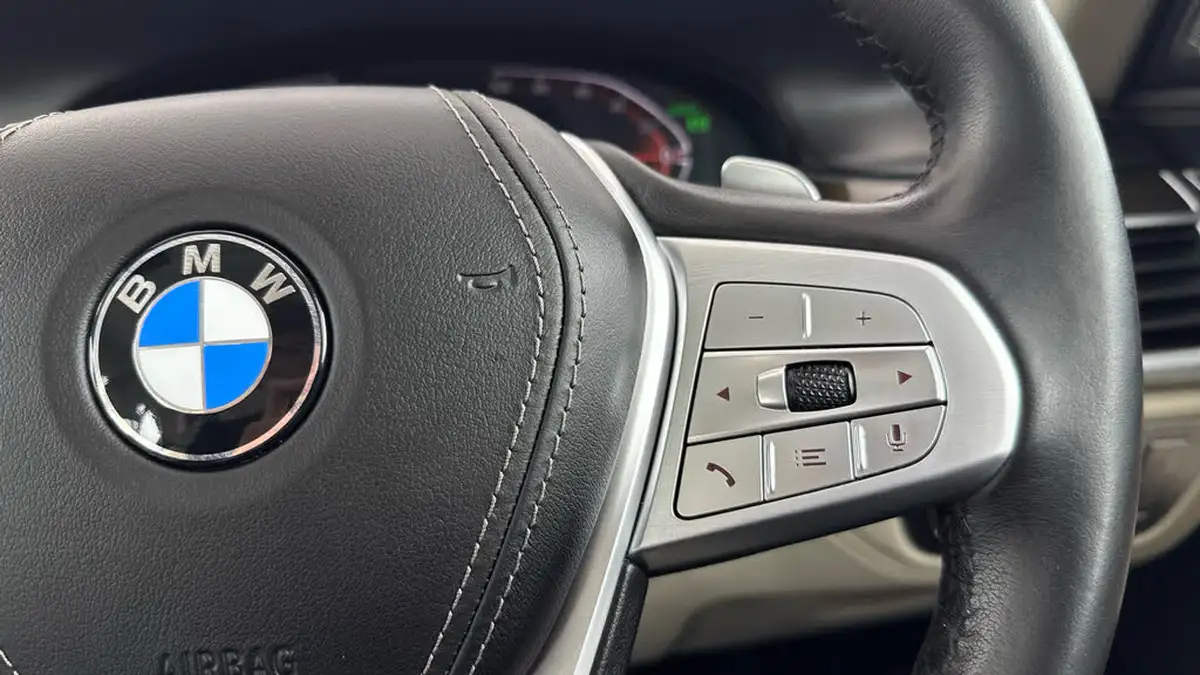 2021-bmw-7-series-30td-730d-big-20