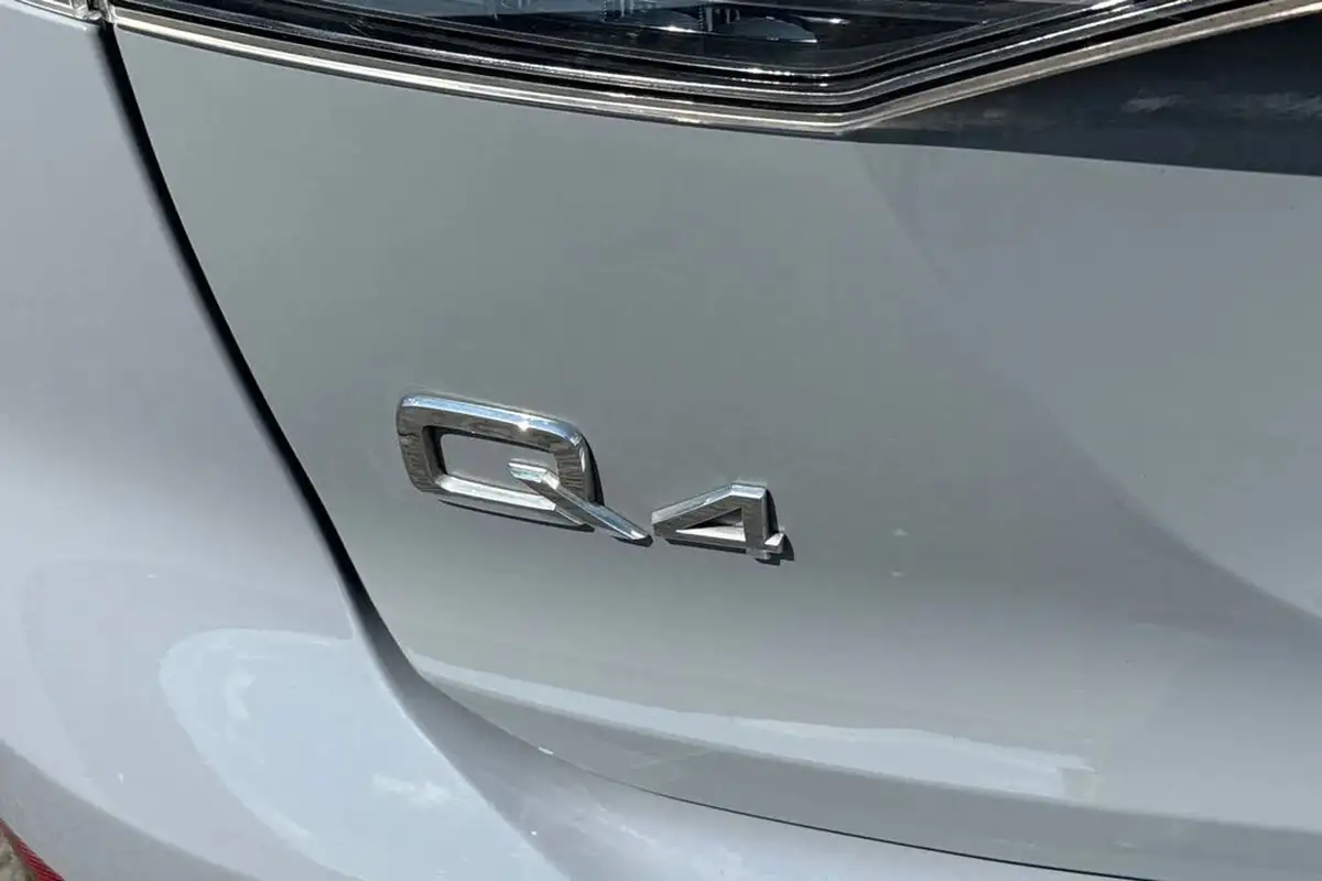 2023-audi-q4-e-tron-35e-s-line-station-wagon-big-37