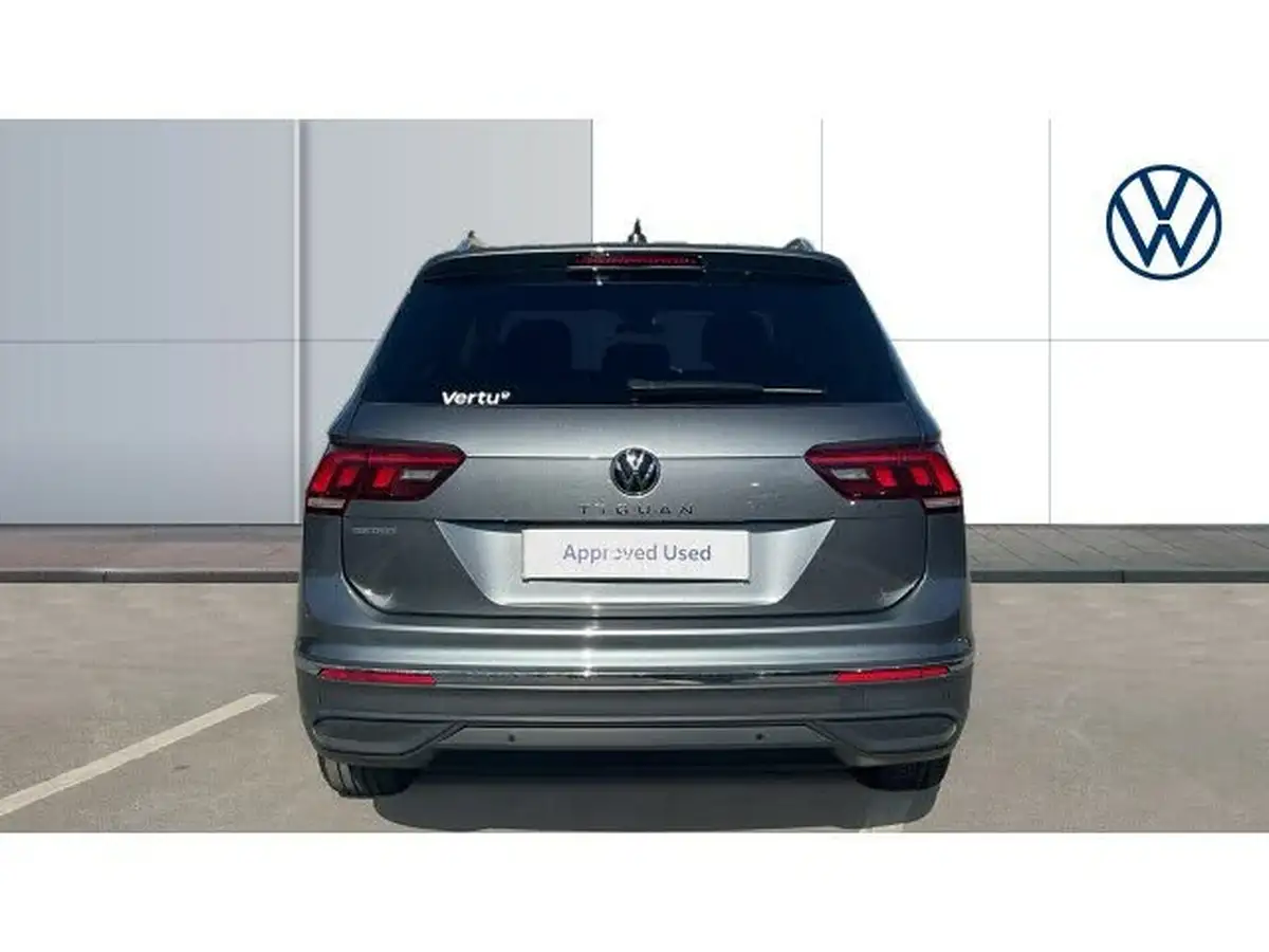2022-volkswagen-tiguan-allspace-15-tsi-life-big-7