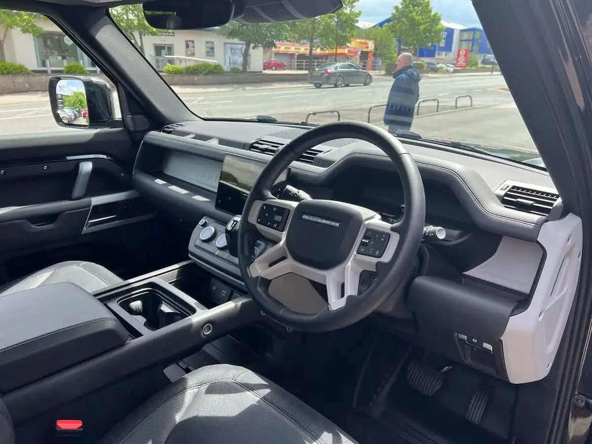 2024-land-rover-90-defender-30-d250-x-dynamic-hse-2996cc-big-13