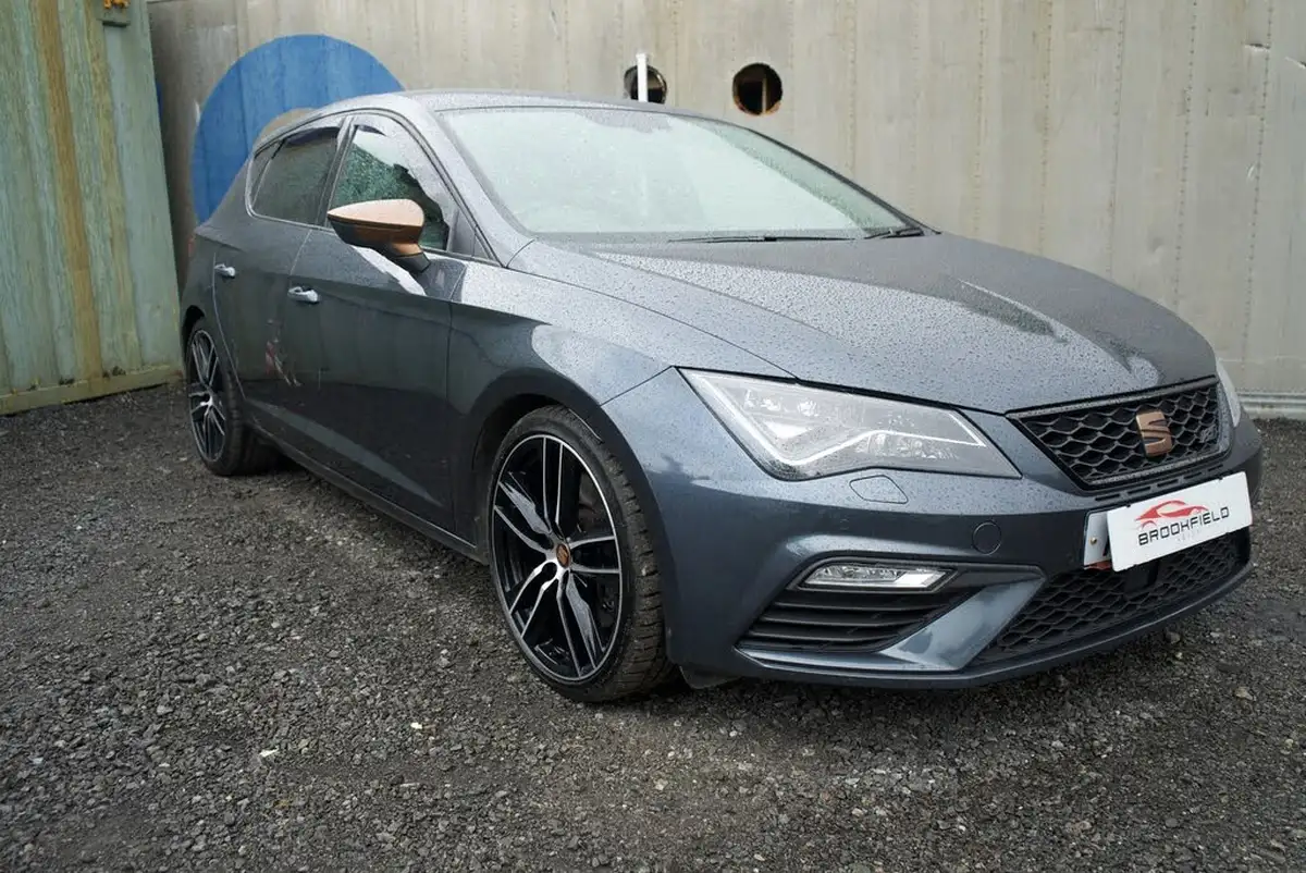 2019-seat-leon-20-tsi-cupra-lux-ss-big-11