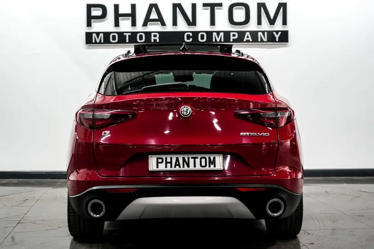2017-alfa-romeo-stelvio-22td-milano-big-3