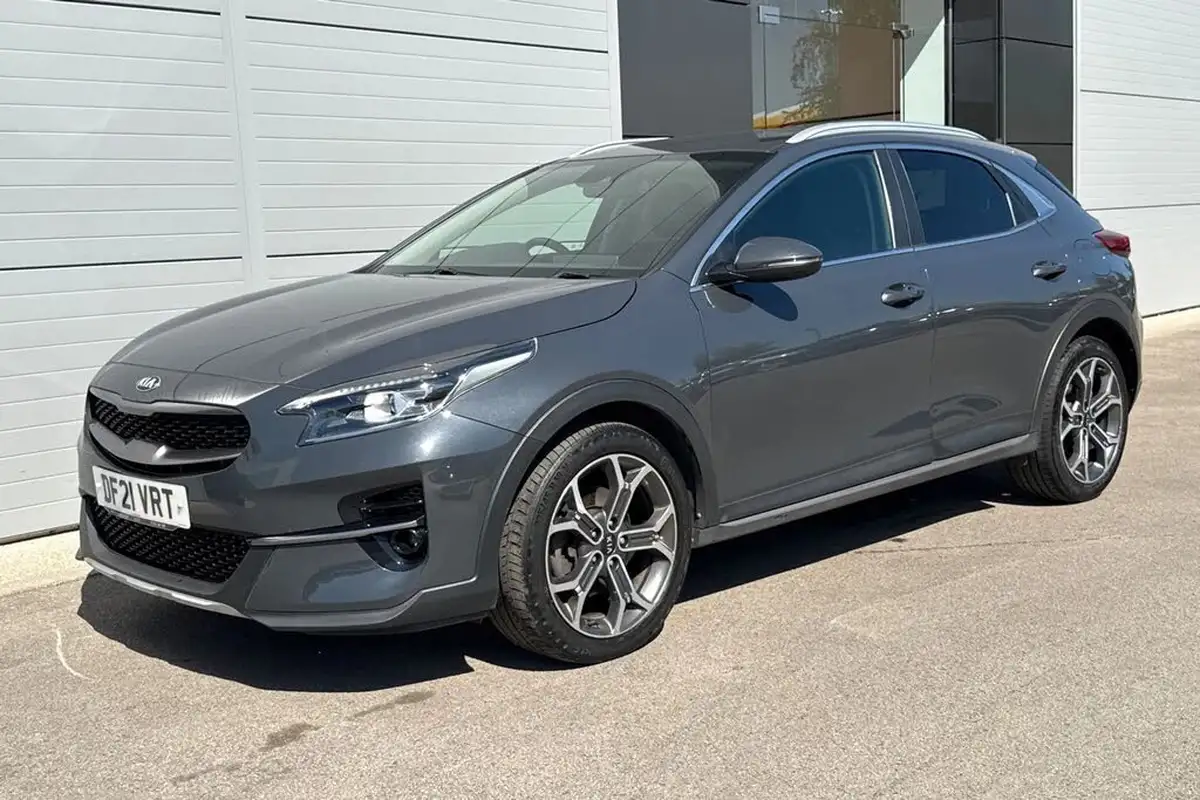 2021-kia-ceed-15-t-gdi-3-hatchback-dct-big-32