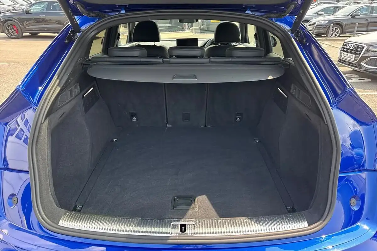 2023-audi-sq5-30tdi-sportback-big-6