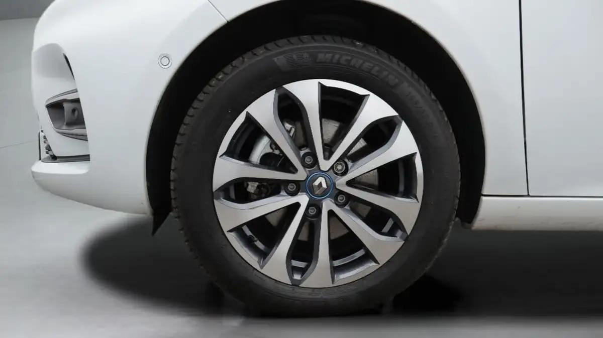 2021-renault-zoe-e-i-gt-line-big-18