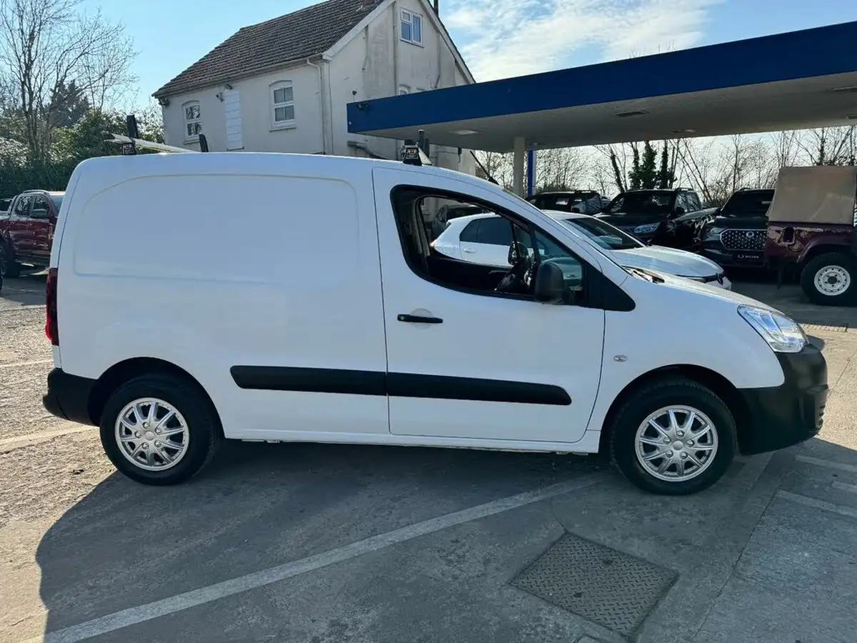 2018-citroen-berlingo-16td-l1-850-enterprise-special-edition-panel-big-1