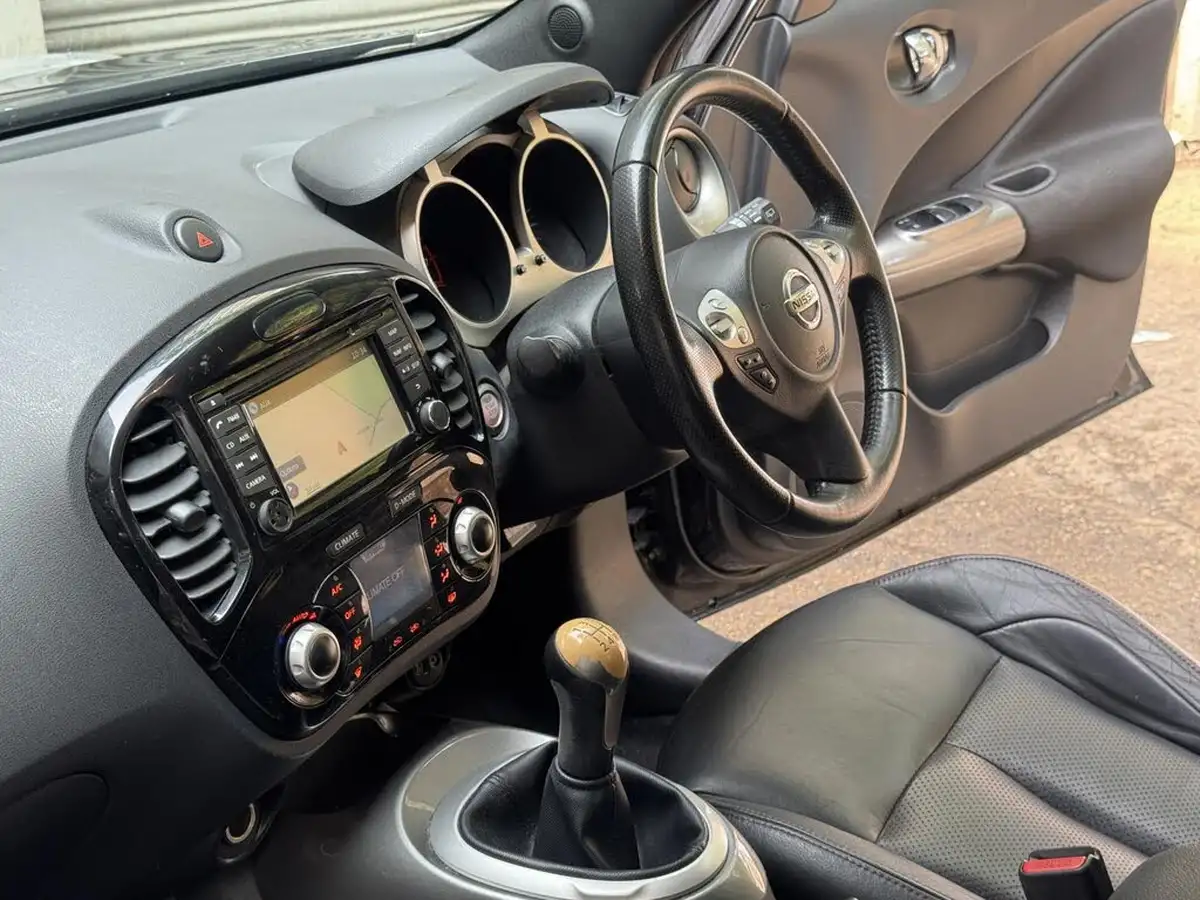 2014-nissan-juke-16-tekna-16v-1598cc-big-1