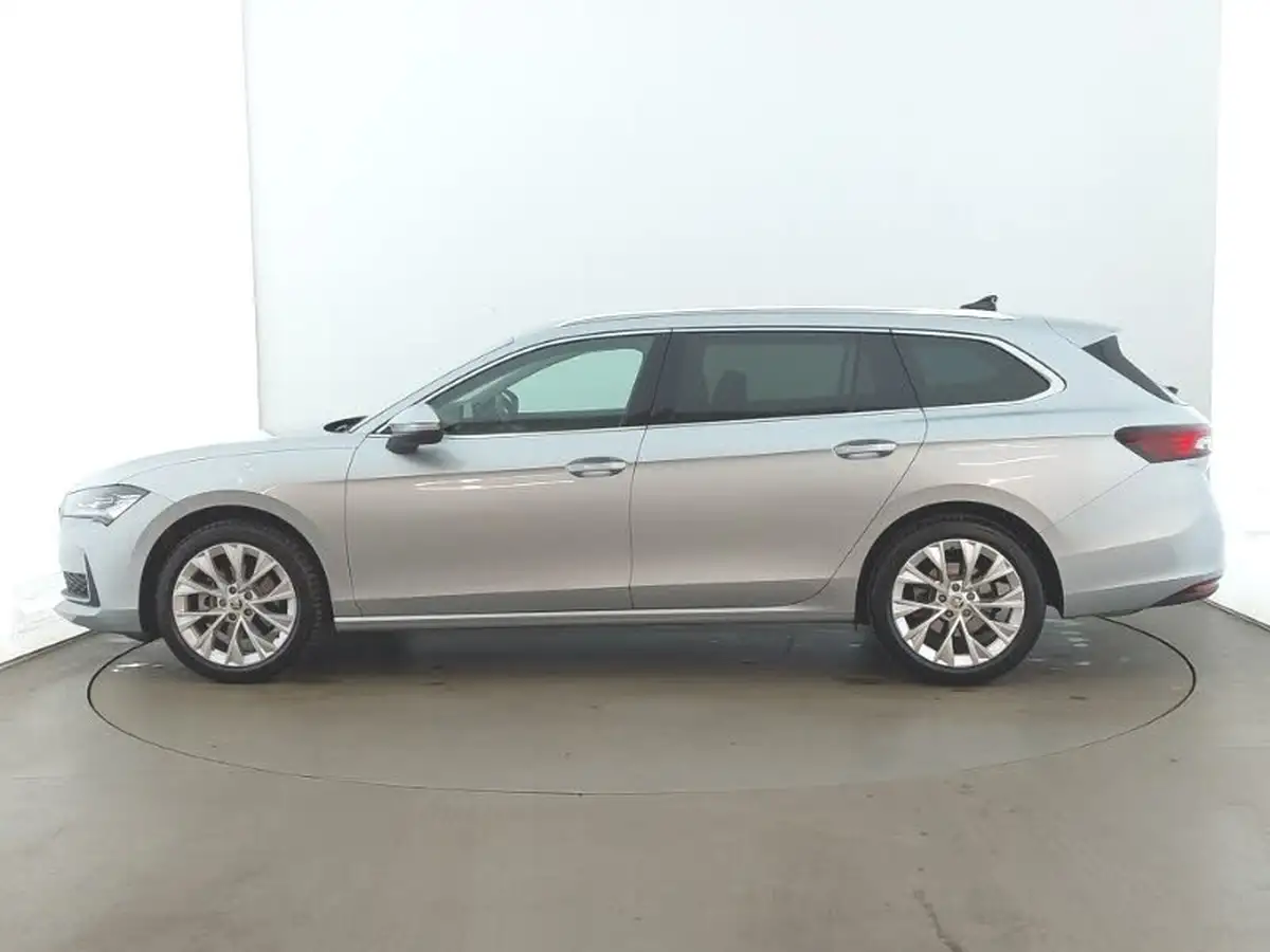 2024-skoda-superb-big-3