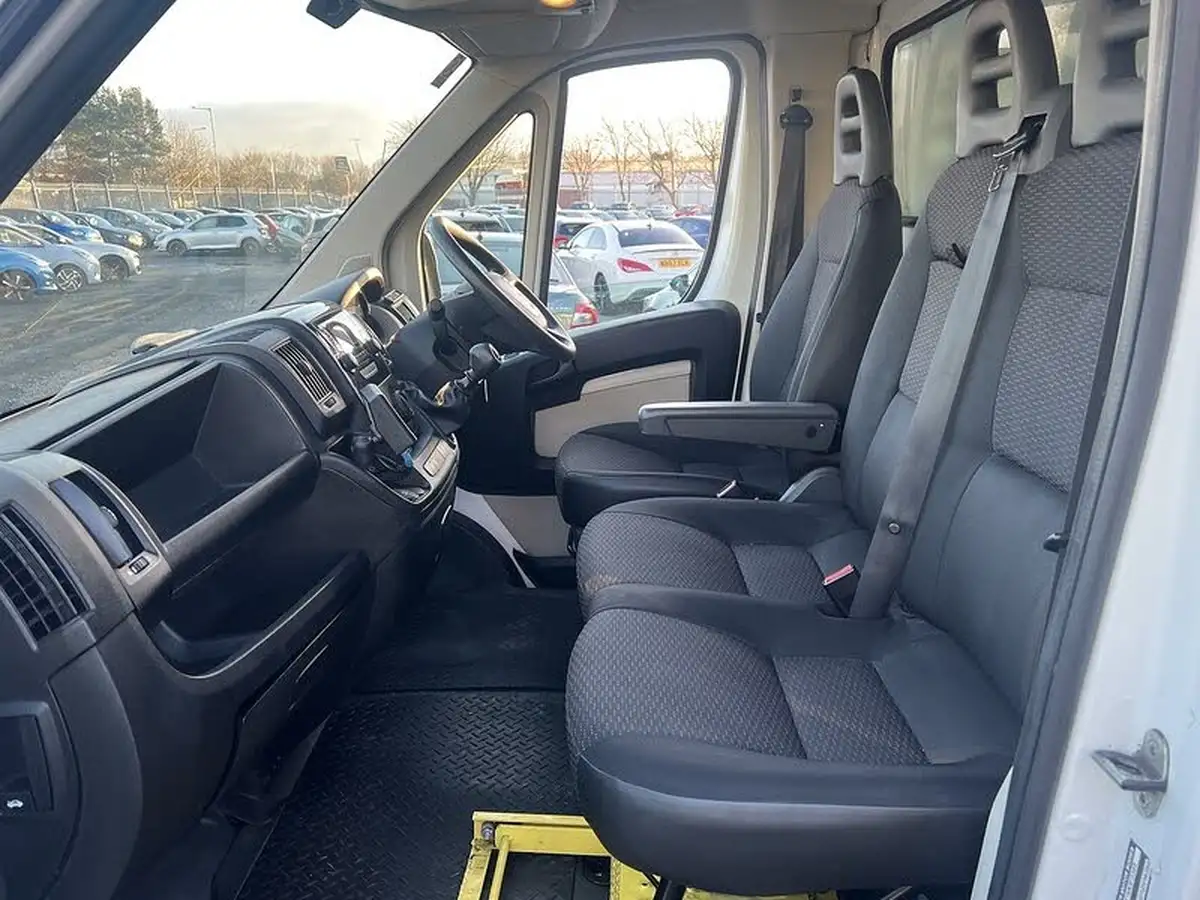 2018-citroen-relay-20bluehdi-35-l2-130eu6-big-6