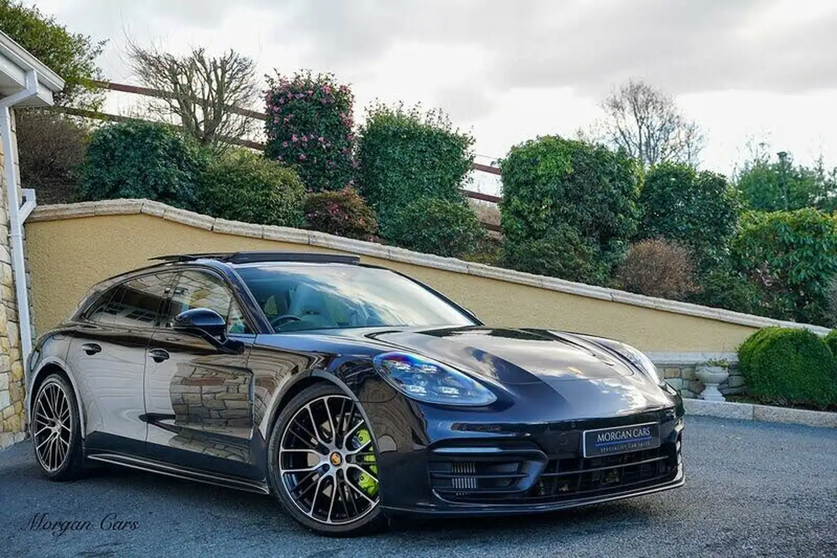 2022-porsche-panamera-30-4-e-hybrid-sport-turismo-big-19
