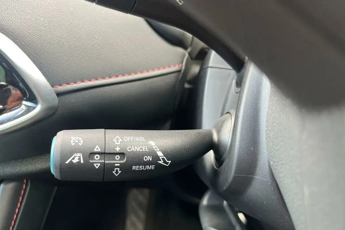 2023-mg-hs-15t-gdi-exclusive-258ps-plug-in-hybrid-auto-big-20